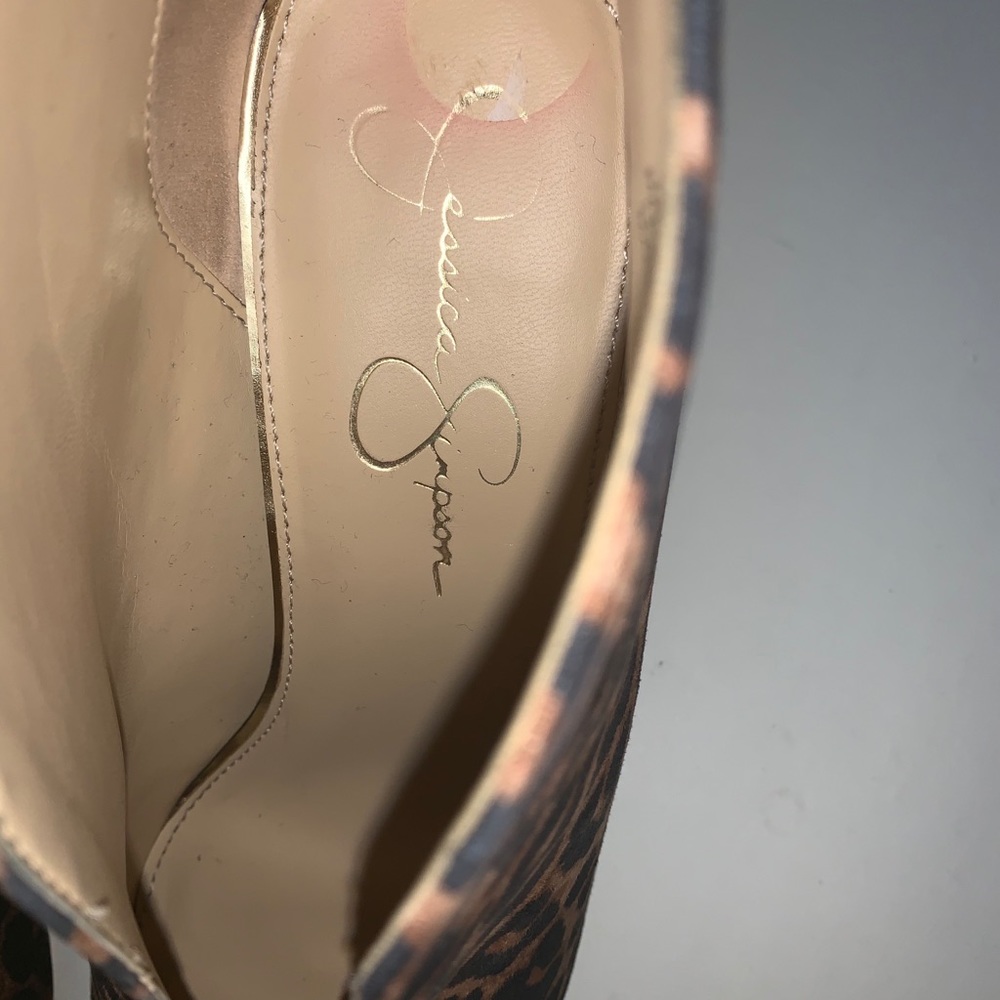 Jessica Simpson leopard booties - Picture 3 of 8